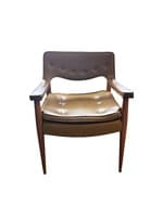 Vinyl Side Chair 